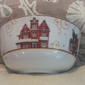 Williams Sonoma Twas the Night Before Christmas Bowl Gold trim